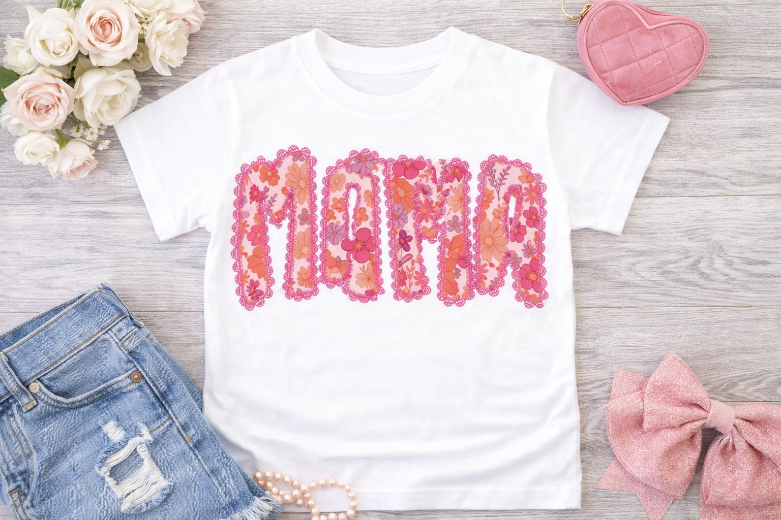 Floral lace Mama T-Shirt